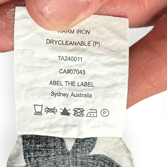 ABEL THE LABEL Women’s Black White Abstract Tiered Sundress Size Medium - Picture 5 of 8